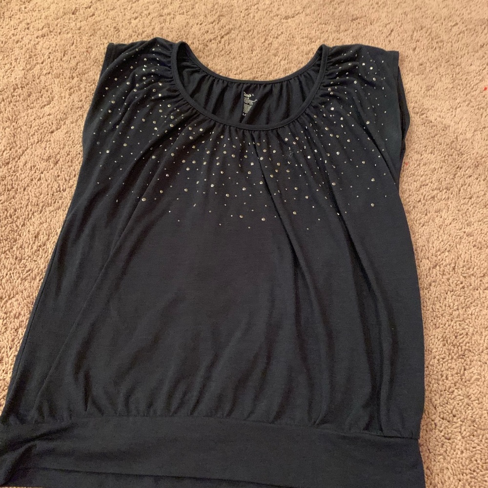 Shirts/tops